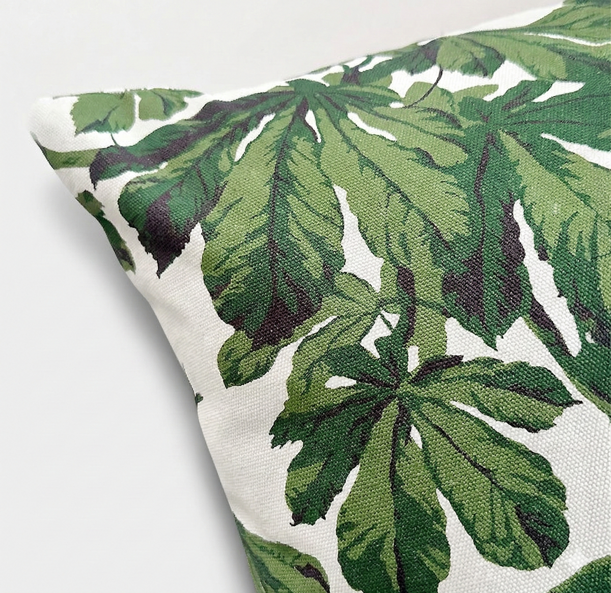 Bring nature indoors with the Savanna Leaf Cushion. Features verdant chestnut leaves on ivory cotton, reversing to Hickory Ticking. Shop the look now!