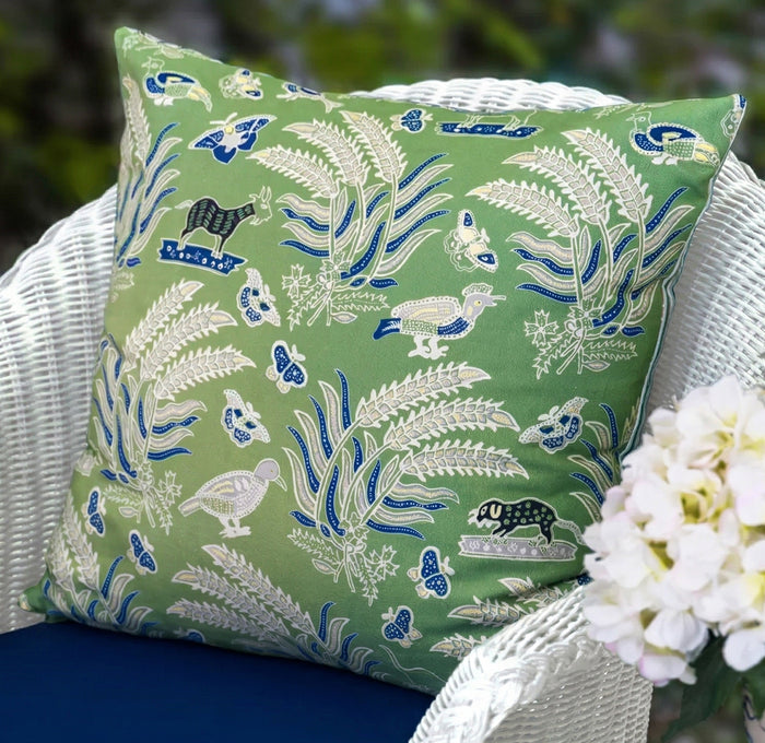 Add a lively accent to your home with the Malacca Batik Cushion. Features a 100% cotton print inspired by the Malacca Straits. Discover the collection now!