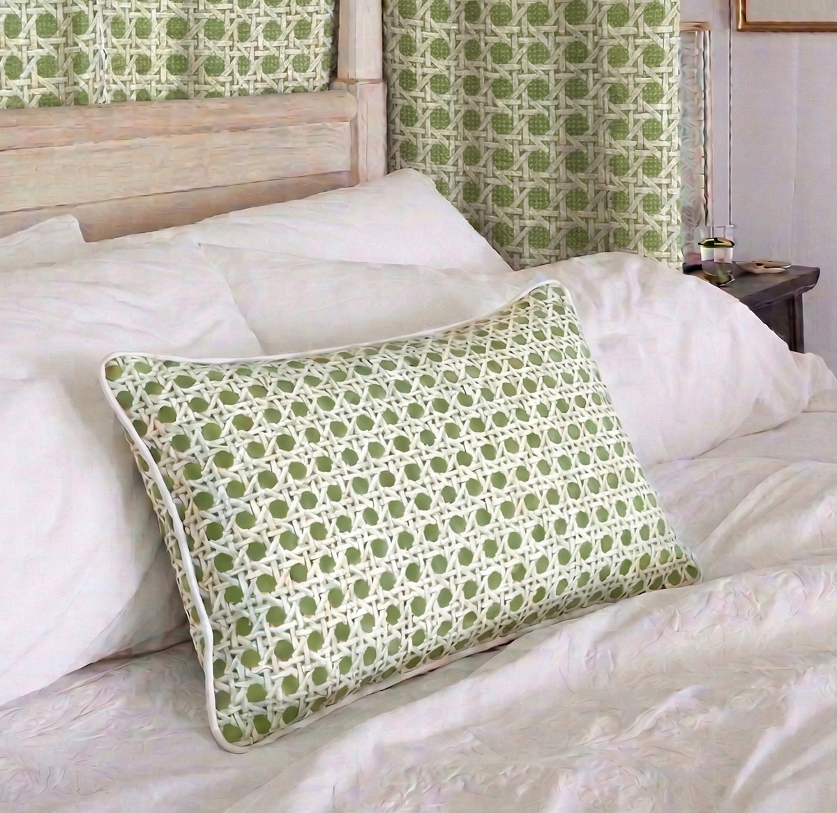 WICKER LUMBAR